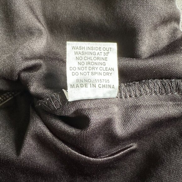 NEW Mikarose Peplum Short Sleeve Top - Picture 6 of 6